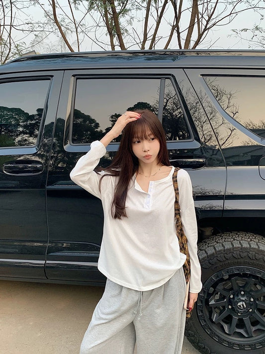 White Minimal Long Sleeve Top product photo 2