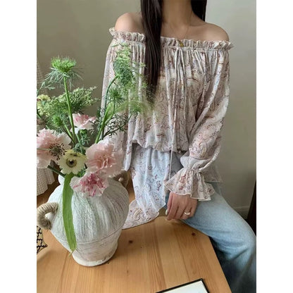 Vacation Floral Long Sleeve Top product photo 2