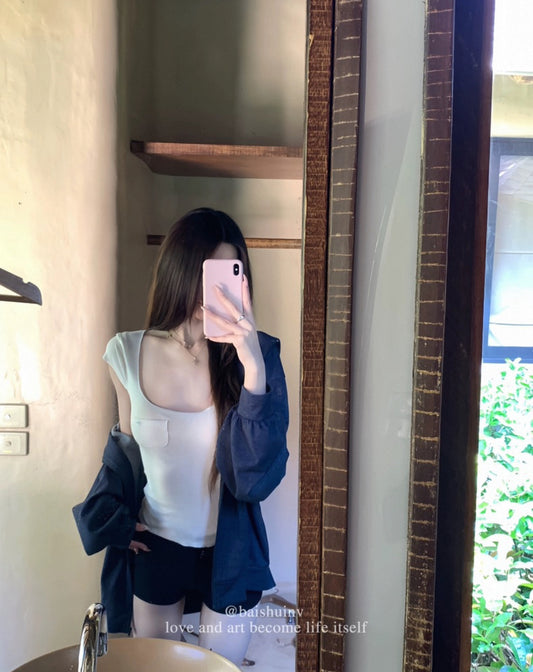 White Soft Feminine Short Sleeve Top product photo 2