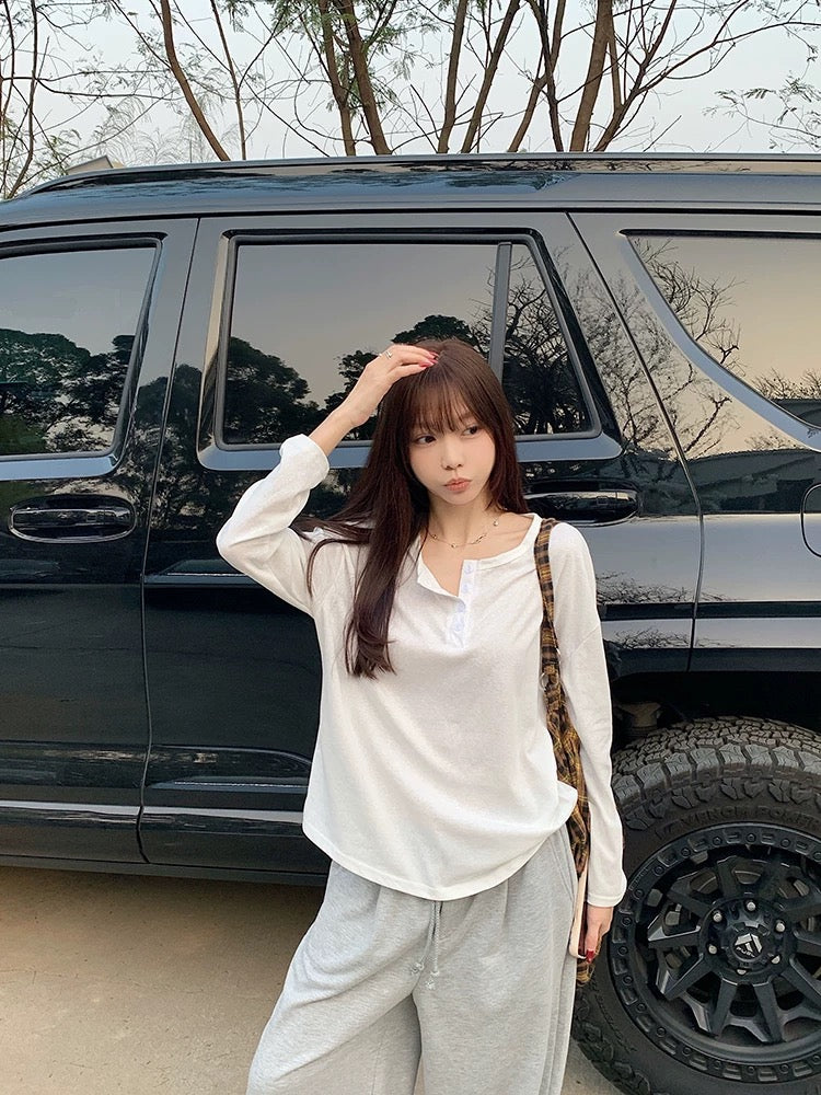 White Minimal Long Sleeve Top product photo 2