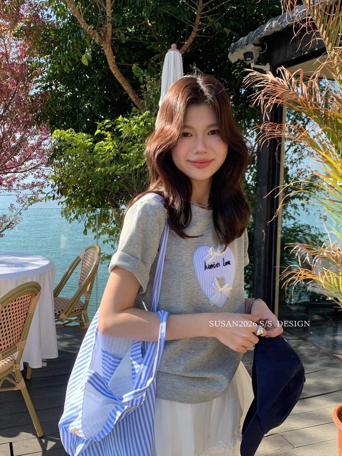 White Gray Heart Short Sleeve Top product photo 4