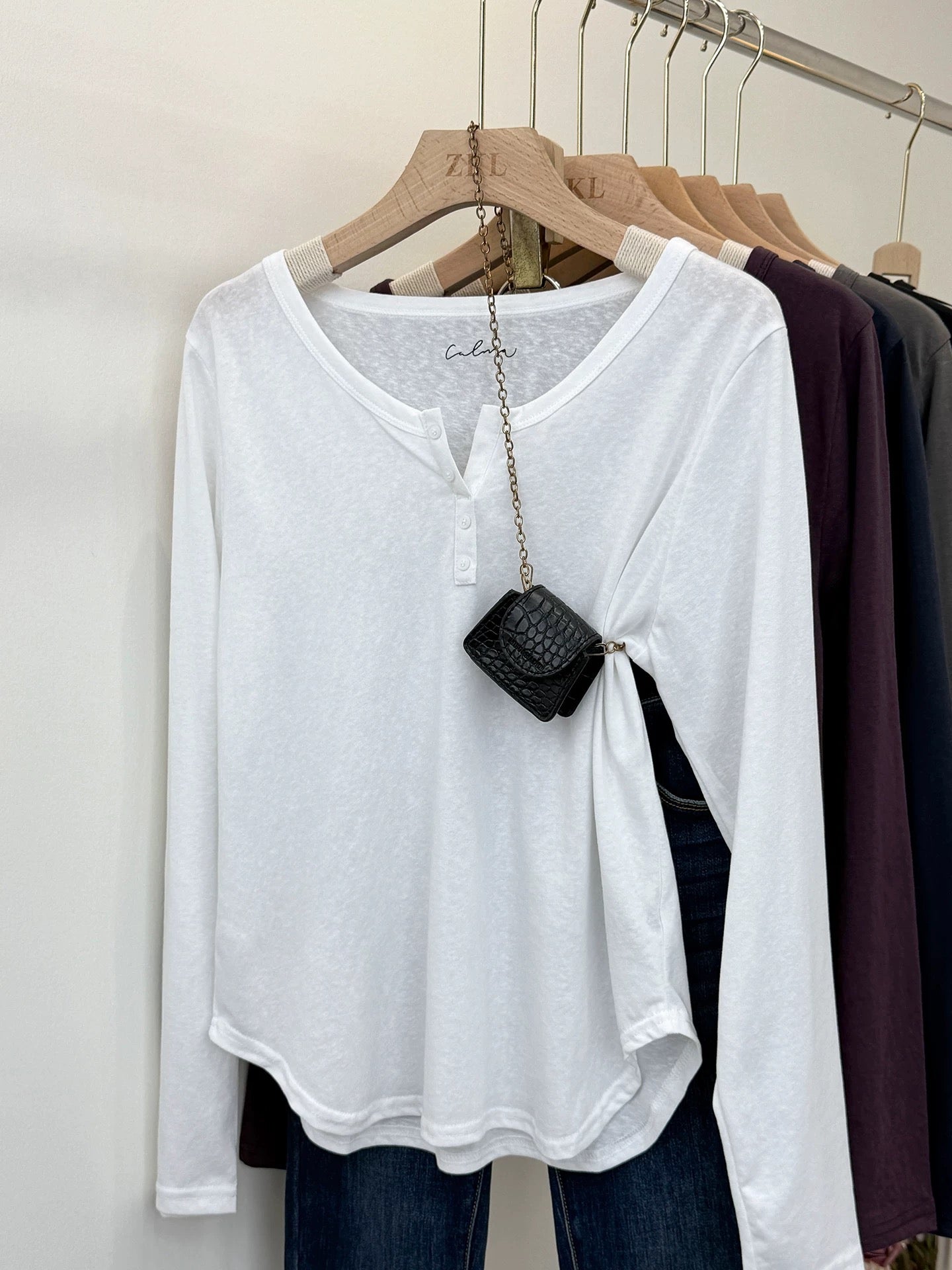 White Minimal Long Sleeve Top product photo 4