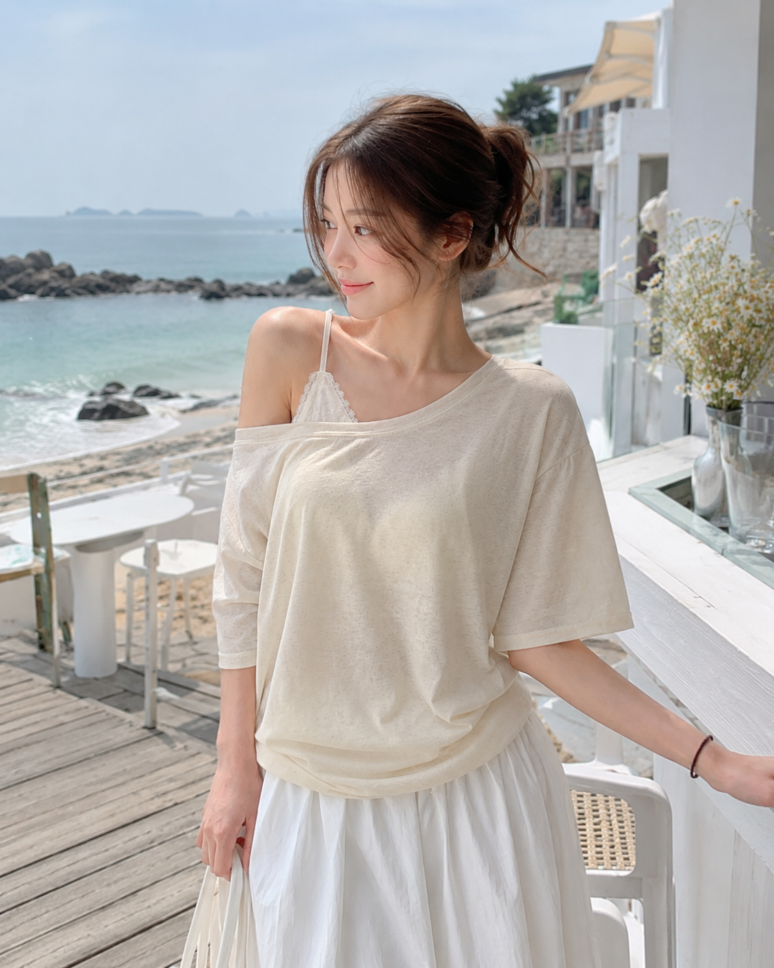 Creamy Morning Off-Shoulder Lace Layered Tee