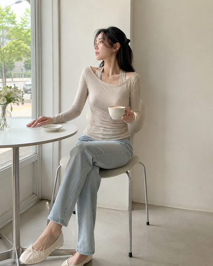 Cream Dot Side Ruched Long Sleeve Top