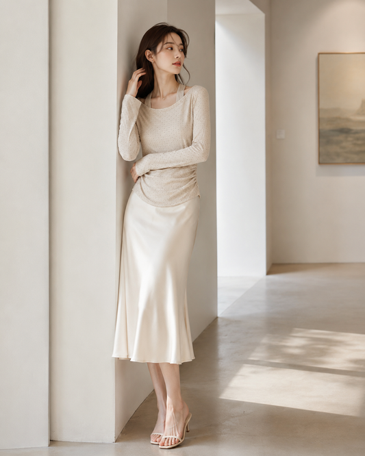 Cream Dot Side Ruched Long Sleeve Top