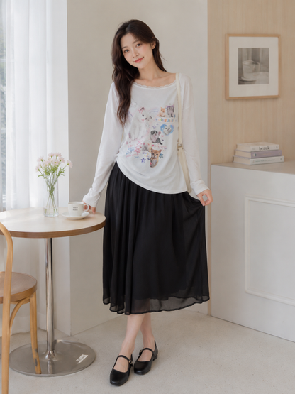Playful Cat Graphic Long Sleeve Tee